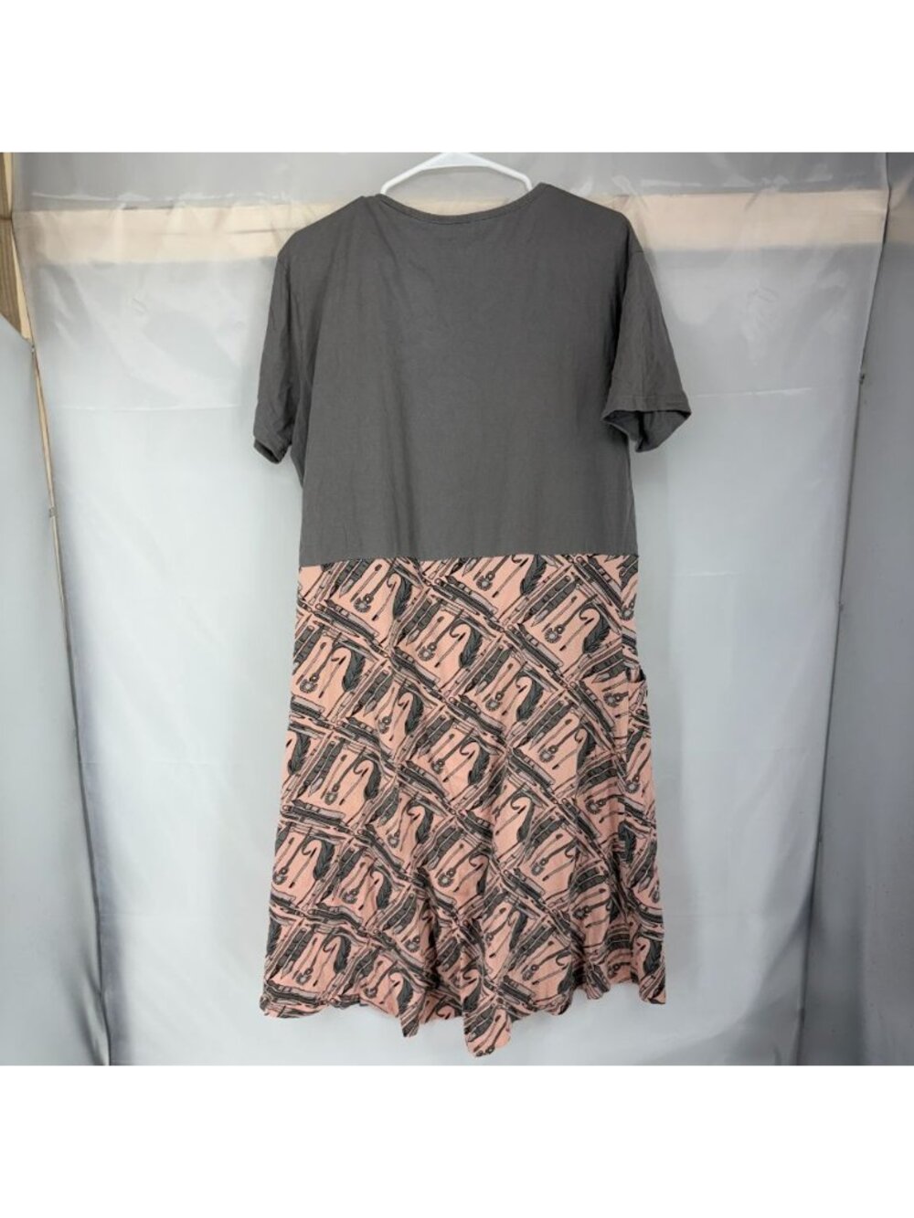 Svaha USA Women 2X Twirl Dress VTG Fountain Pen Print Gray Pink V Neck Pockets - Picture 2 of 9